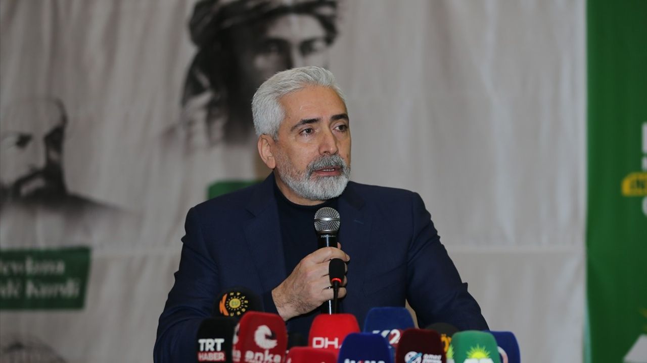 Diyarbakır'da Çalıştay: Kürt Meselesine İnsani Çözüm Arayışları