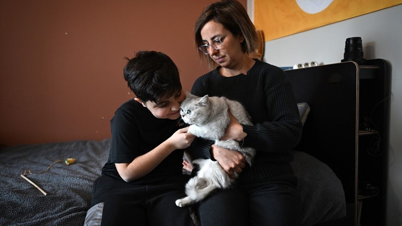 DMD Hastası Çağan'ın Hayali Galatasaray Maçı