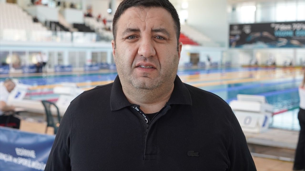 Edirne'de Uluslararası Masterlar Uzun Kulvar Yüzme Şampiyonası Başladı