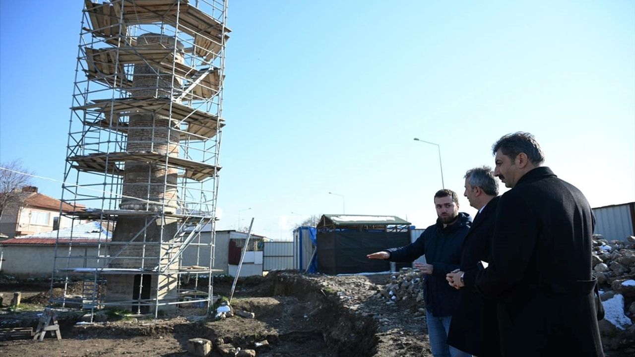 Edirne'deki Şeyh Şüceaddin Camisi'nde Restorasyon Çalışmaları Devam Ediyor