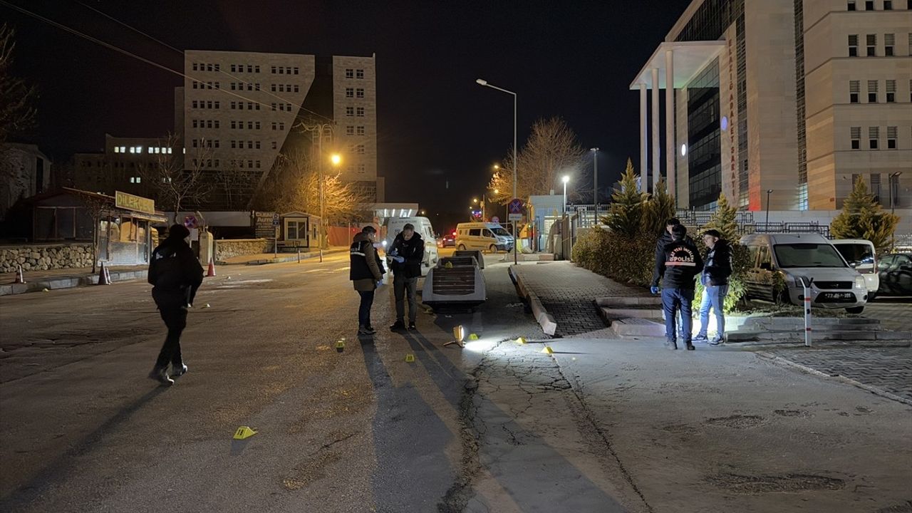 Elazığ'da Silahlı Kavga: 2 Yaralı