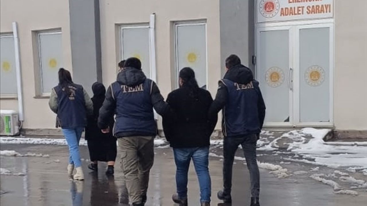 Erzincan'da Terör Örgütü Propagandası Yapan 4 Şüpheli Gözaltında