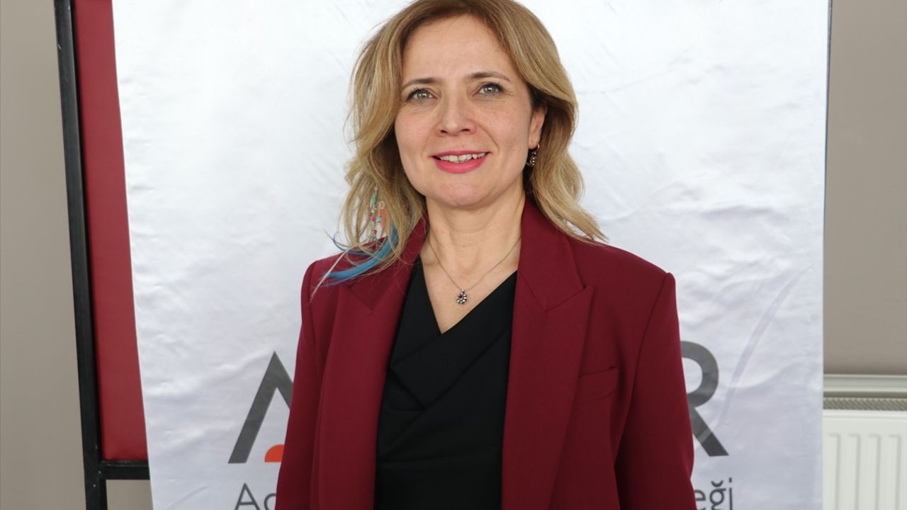 Erzurum'da Hekimlere Acil Vaka Yönetimi Eğitimi