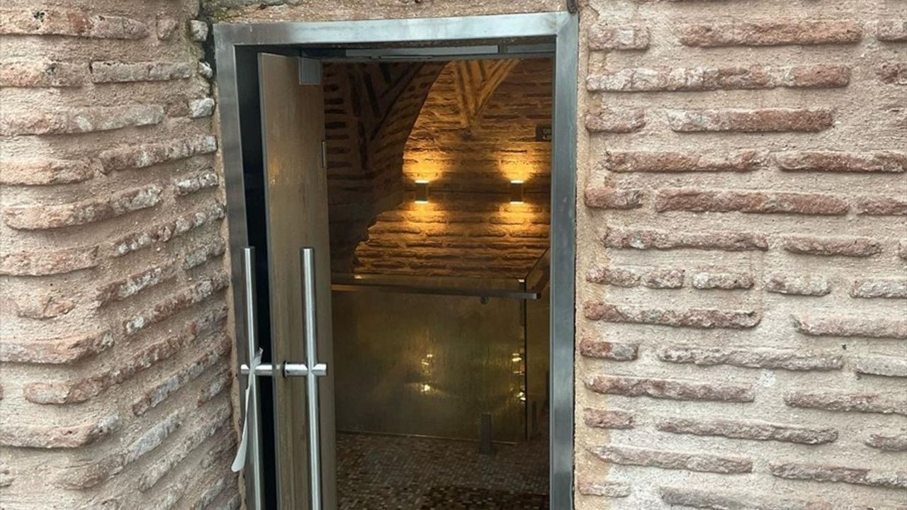 Fatih Belediyesi, Ayasofya'nın Yanındaki Tarihi Sarnıcı Mühürledi