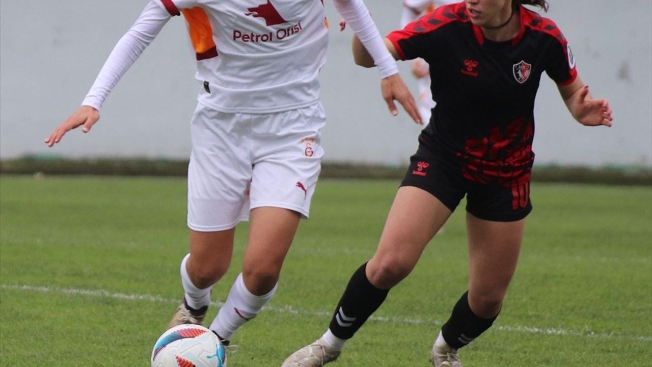 Galatasaray Petrol Ofisi, Ünye Kadın Spor Kulübü'nü 8-1 Mağlup Etti