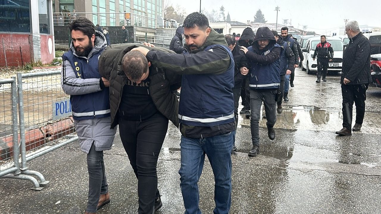 Gaziantep'te Bıçaklı Cinayet: 2 Şüpheli Tutuklandı