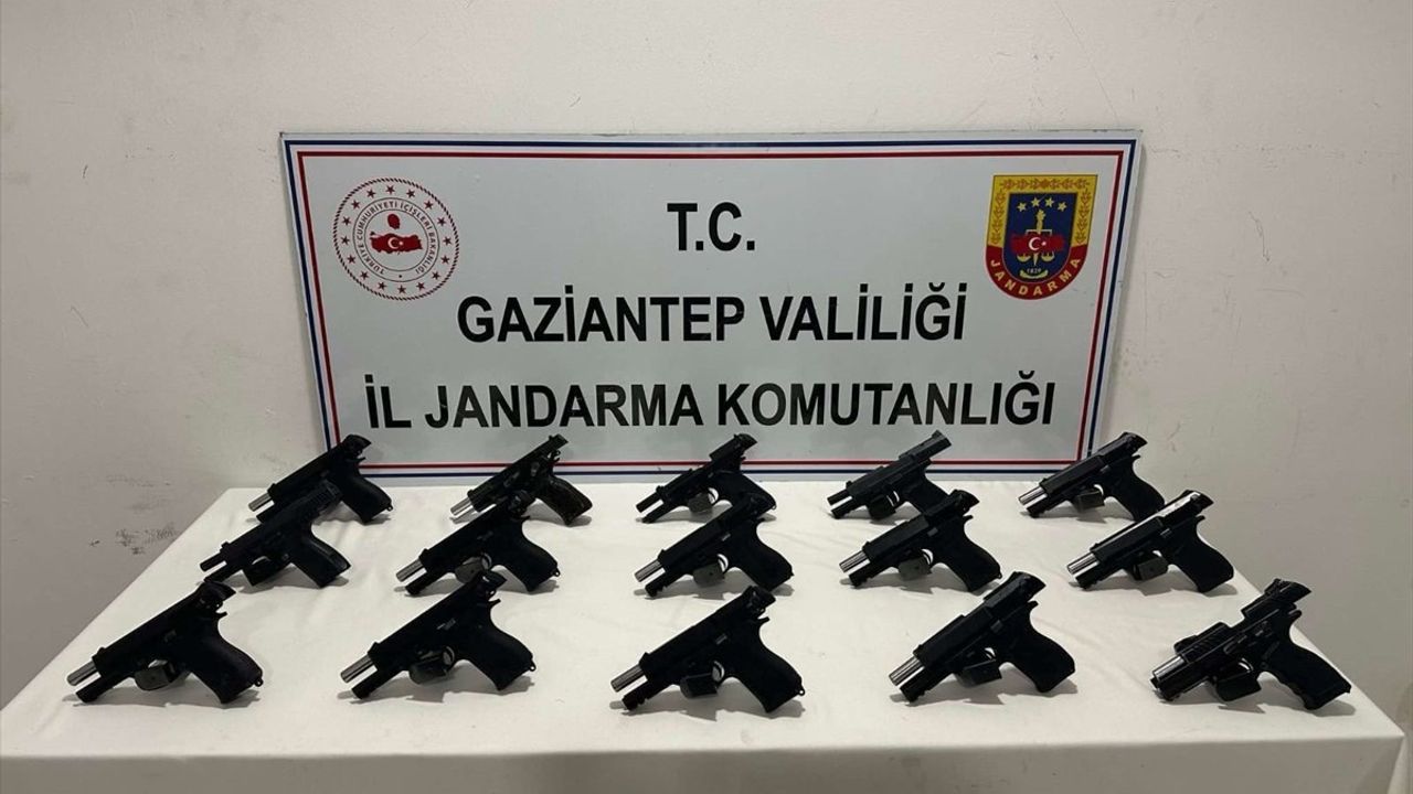 Gaziantep'te Silah Kaçakçılığında 3 Zanlı Tutuklandı