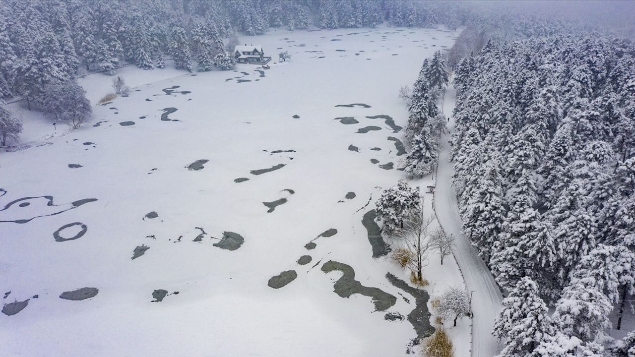 Gölcük Tabiat Parkı ve Keltepe Kayak Merkezi'nde Büyüleyici Kar Manzarası