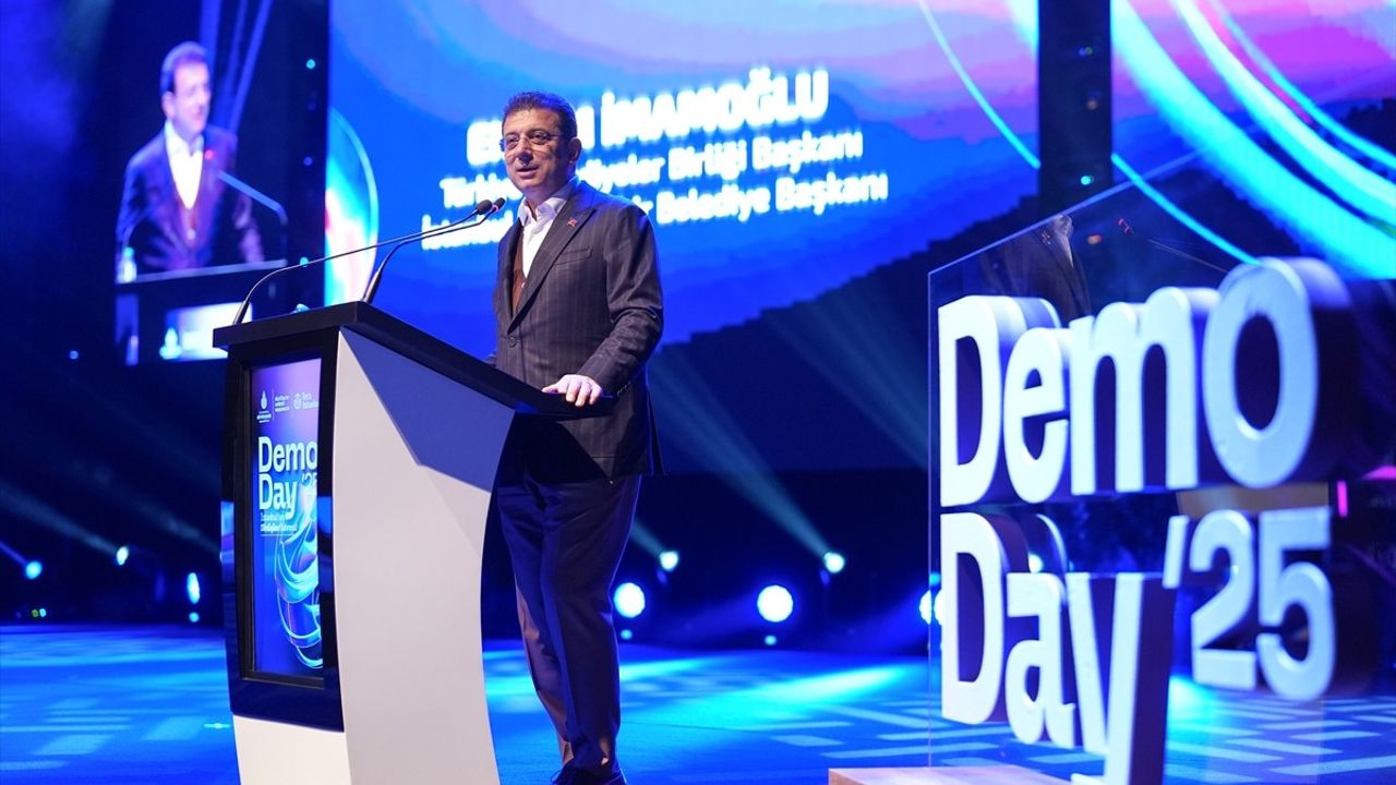 İBB'den 'Tech İstanbul Demo Day'25' Etkinliği: Girişimcilik İçin Yeni Bir Model