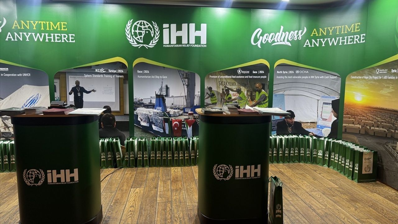 İHH, Londra'daki Uluslararası İnsani Finans Zirvesi'nde Yer Aldı