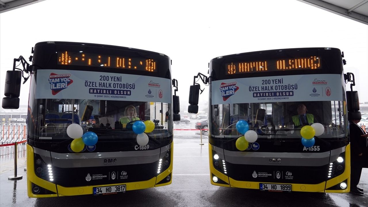 İstanbul'da 200 Yeni Özel Halk Otobüsü Hizmete Girdi