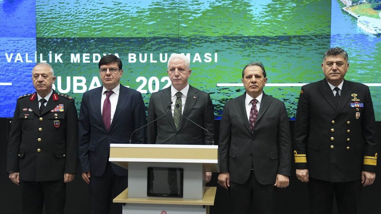 İstanbul'da Sahte Alkolle Mücadelede 190 Gözaltı ve 86 Bin Litre Ele Geçirildi