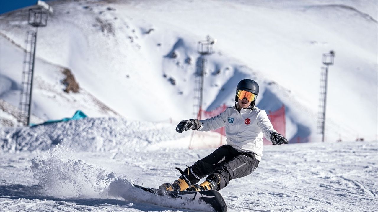 Kayseri'den Dünya Arenasına: Ömer Faruk Deliktaş'ın Snowboard Başarı Hikayesi