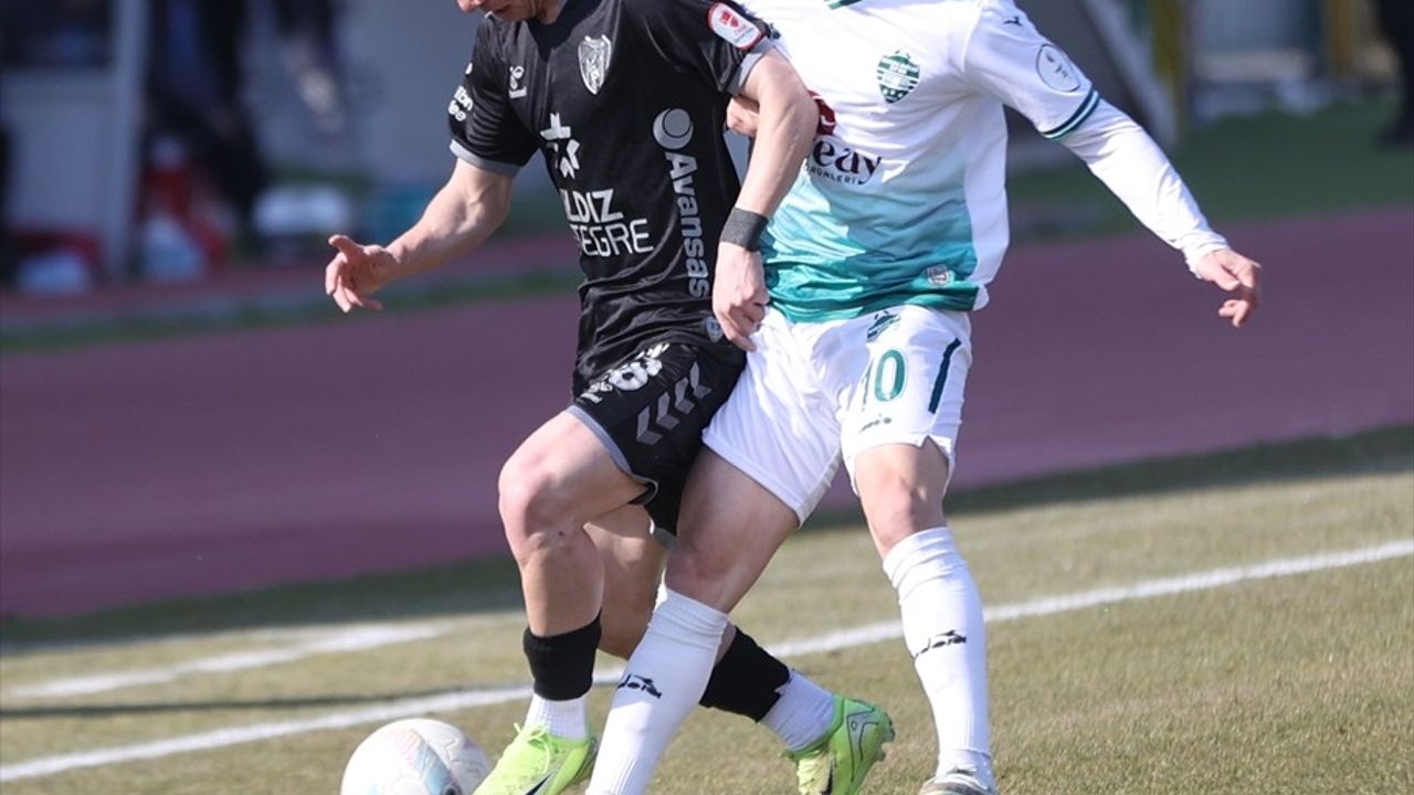 Kocaelispor, Kırklarelispor'u 3-1 Mağlup ederek Kupaya Veda Etti