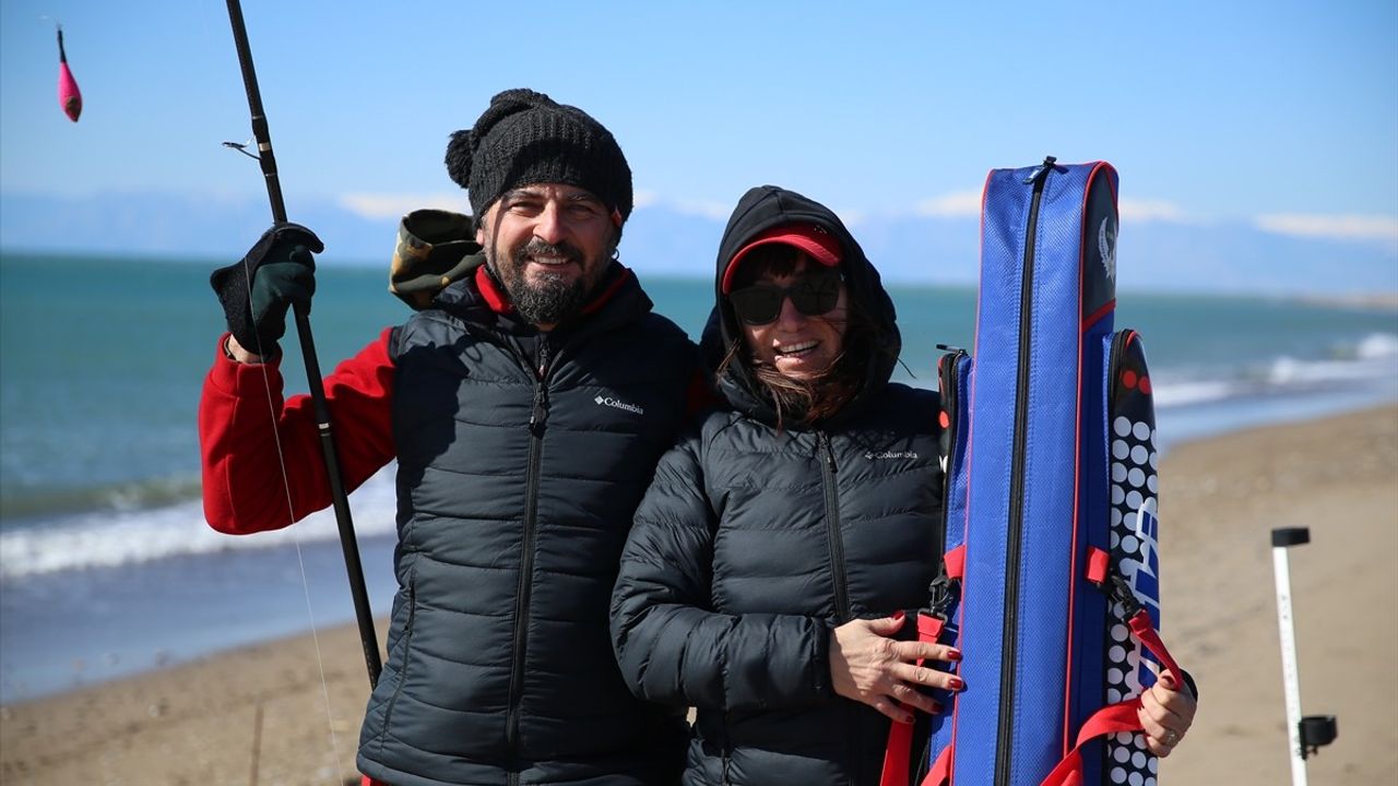 Kürşad ve Filiz Ergan, Surfcasting ile Türkiye'ye İlk Uluslararası Kupa Kazandırdı