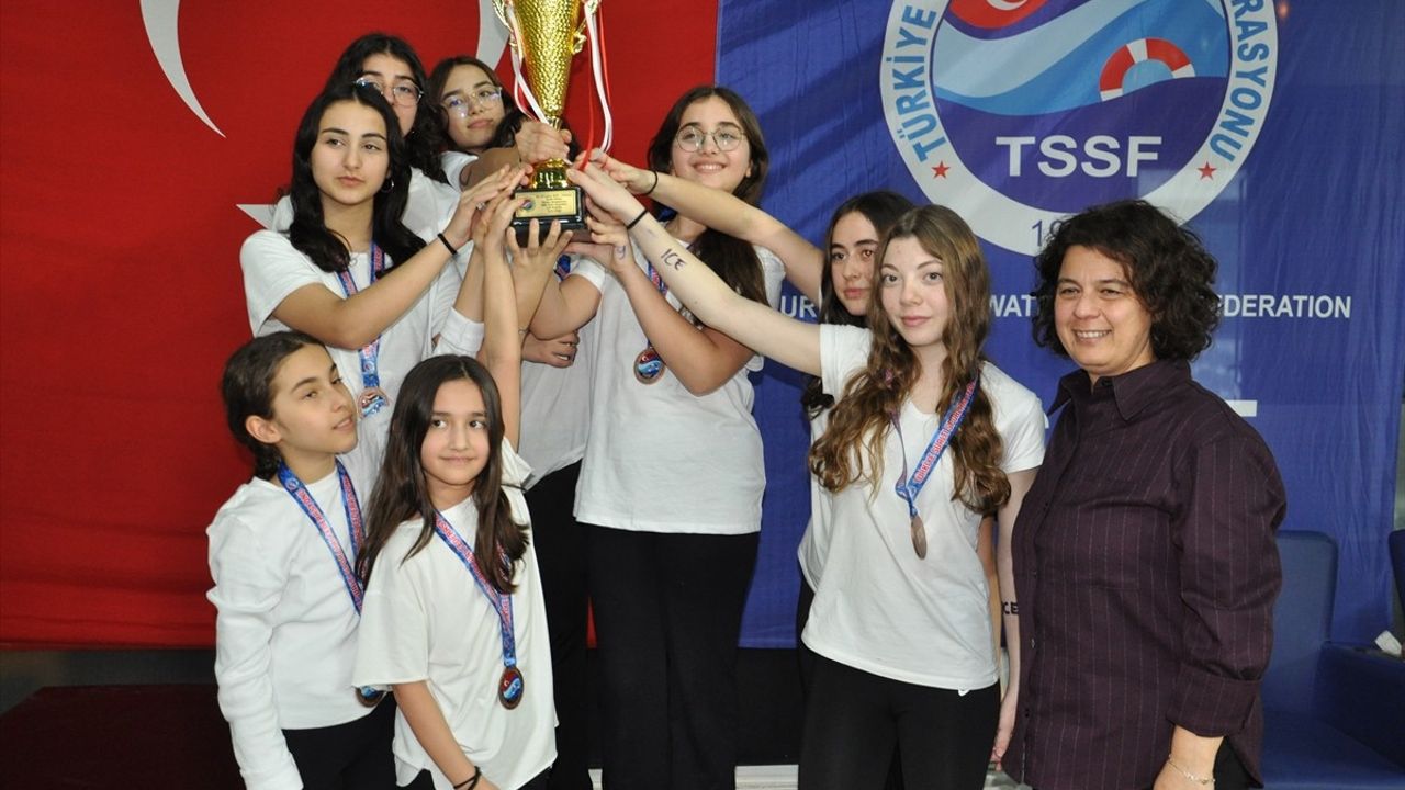 Kütahya'da Sualtı Hokeyi Milli Takım Seçmeleri ve Türkiye Şampiyonası Tamamlandı