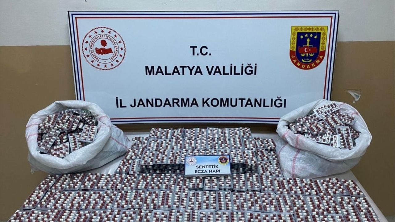Malatya'da 15 Bin 932 Sentetik Ecza Hap Ele Geçirildi