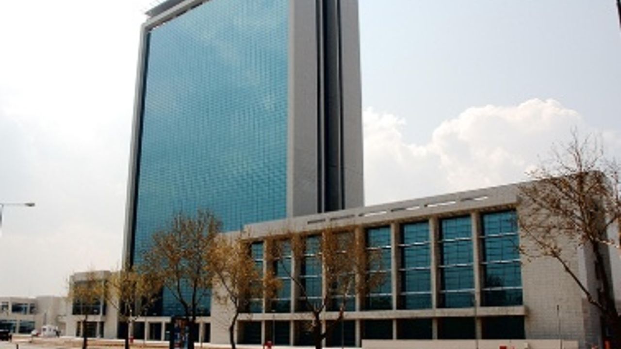 Mansur Yavaş'tan Ankaralı Ailelere Ücretsiz Düğün Salonu Desteği