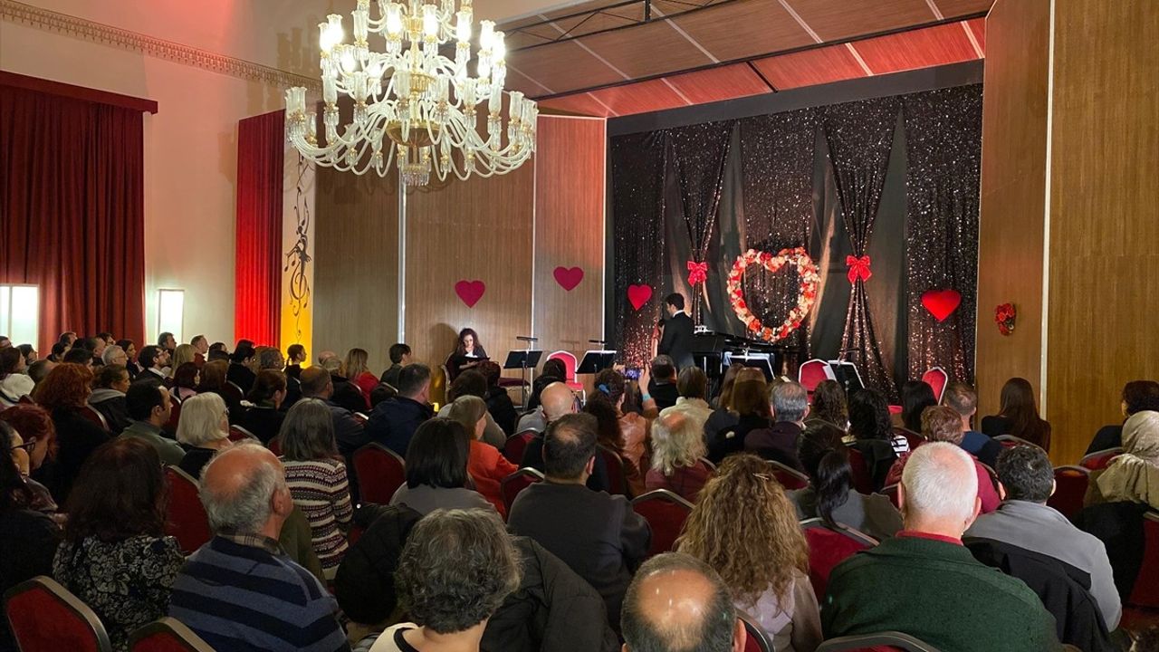 Mersin Devlet Opera ve Balesi'nden Sevgililer Günü Konseri