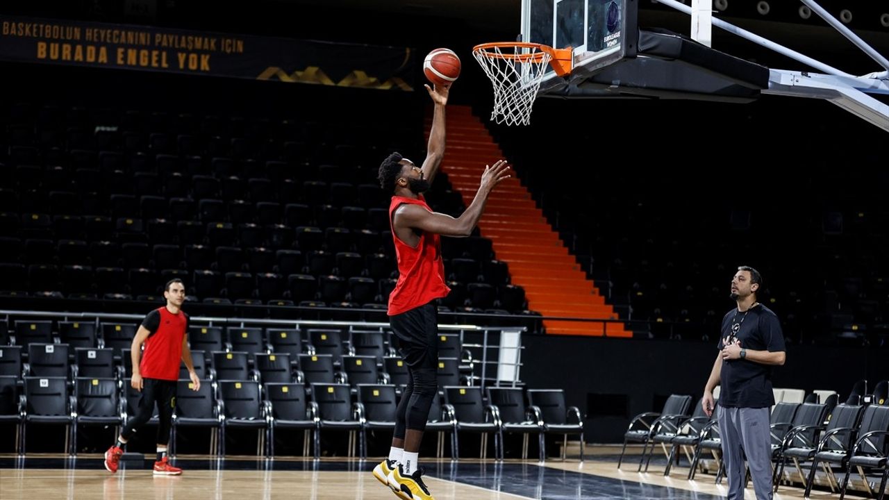 Mersinspor, Türkiye Kupası'nın ardından Play-Off Hedefliyor