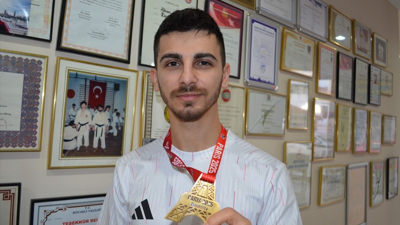 Milli Karateci Eray Şamdan'dan Altın Madalya İle Başarı Dalgası