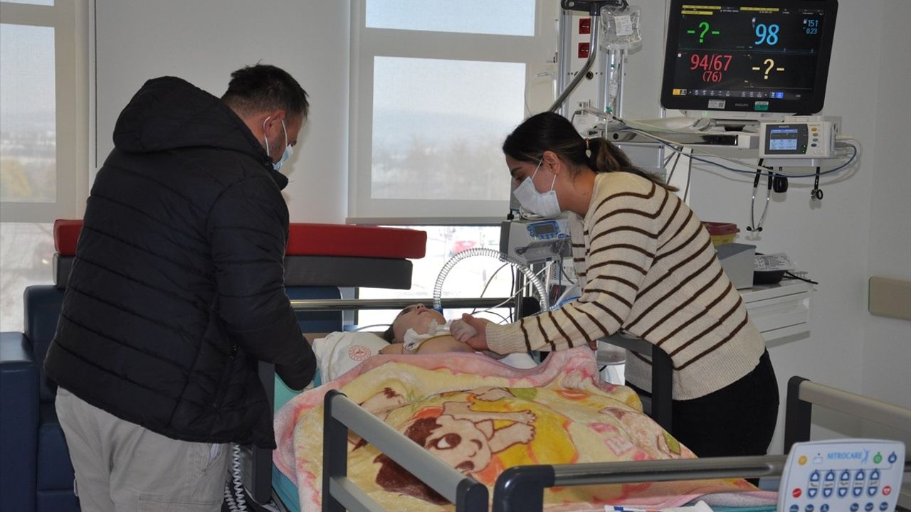 Minik Asiye'nin Beslenme Süreci Güvenli Hale Geldi