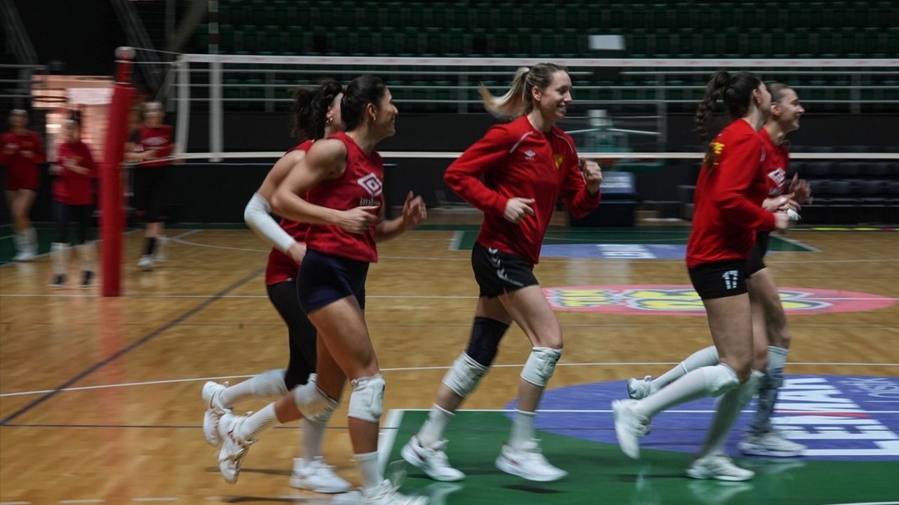 Papara Göztepe, Sultanlar Ligi Hedefiyle Play-Off'a Hazırlanıyor