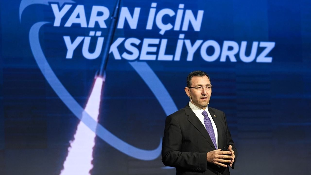 ROKETSAN'dan Stratejik İş Ortaklığı Zirvesi: 2023 Hedefi 1,8 Milyar Dolar