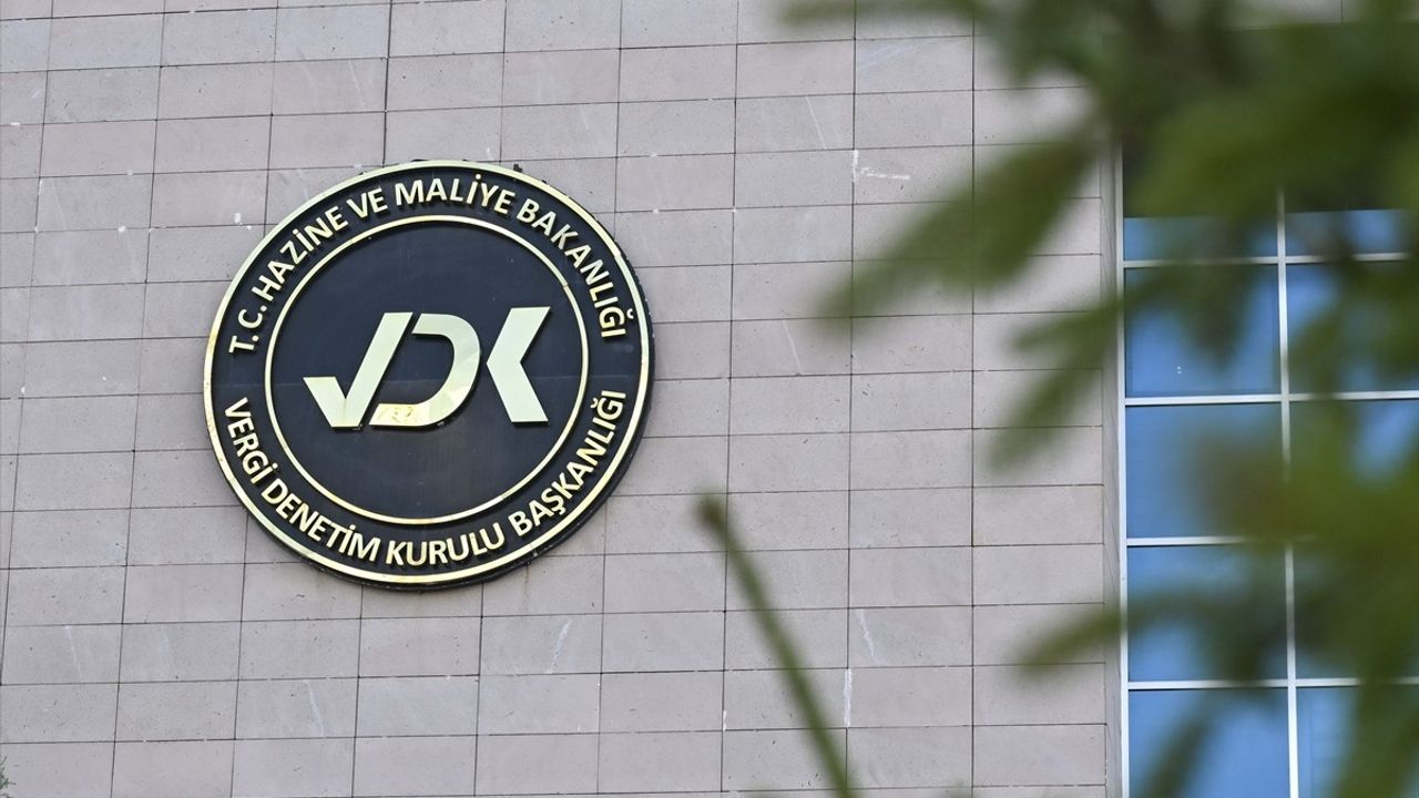 Sanatçıların Vergi Denetimi Başlatıldı: 150 İsim Riskli Bulundu