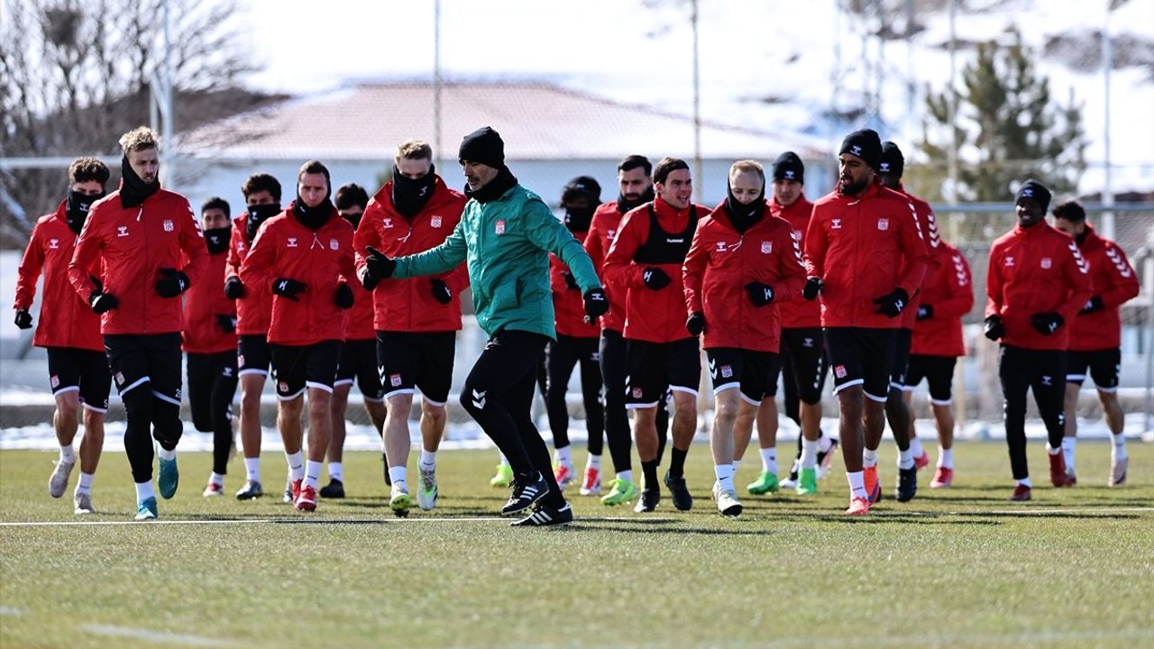 Sivasspor, Konyaspor Maçına Hazırlıklarını Sürdürüyor