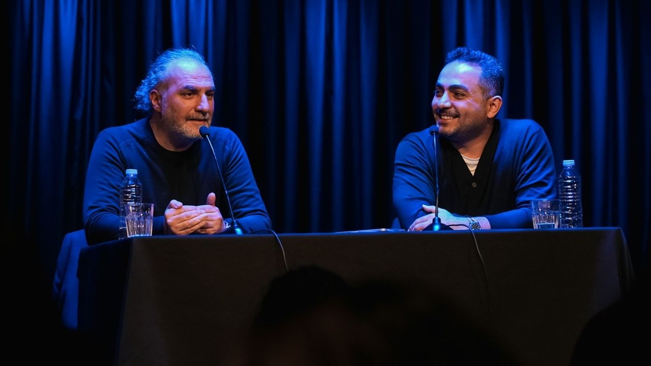 Tarık Tufan ve Beyhan Budak, İKSV'de Edebiyat ve Psikoloji Üzerine Konuştu