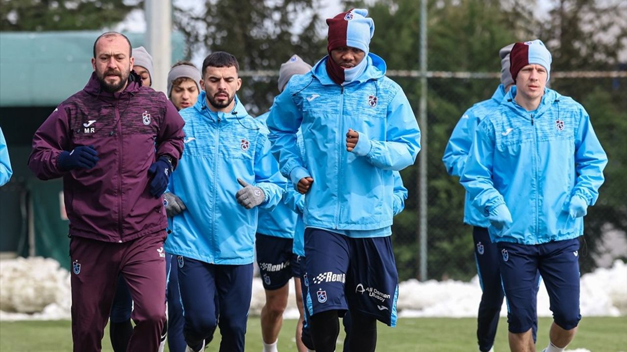 Trabzonspor, Çaykur Rizespor Maçına Hazırlıklarını Sürdürüyor