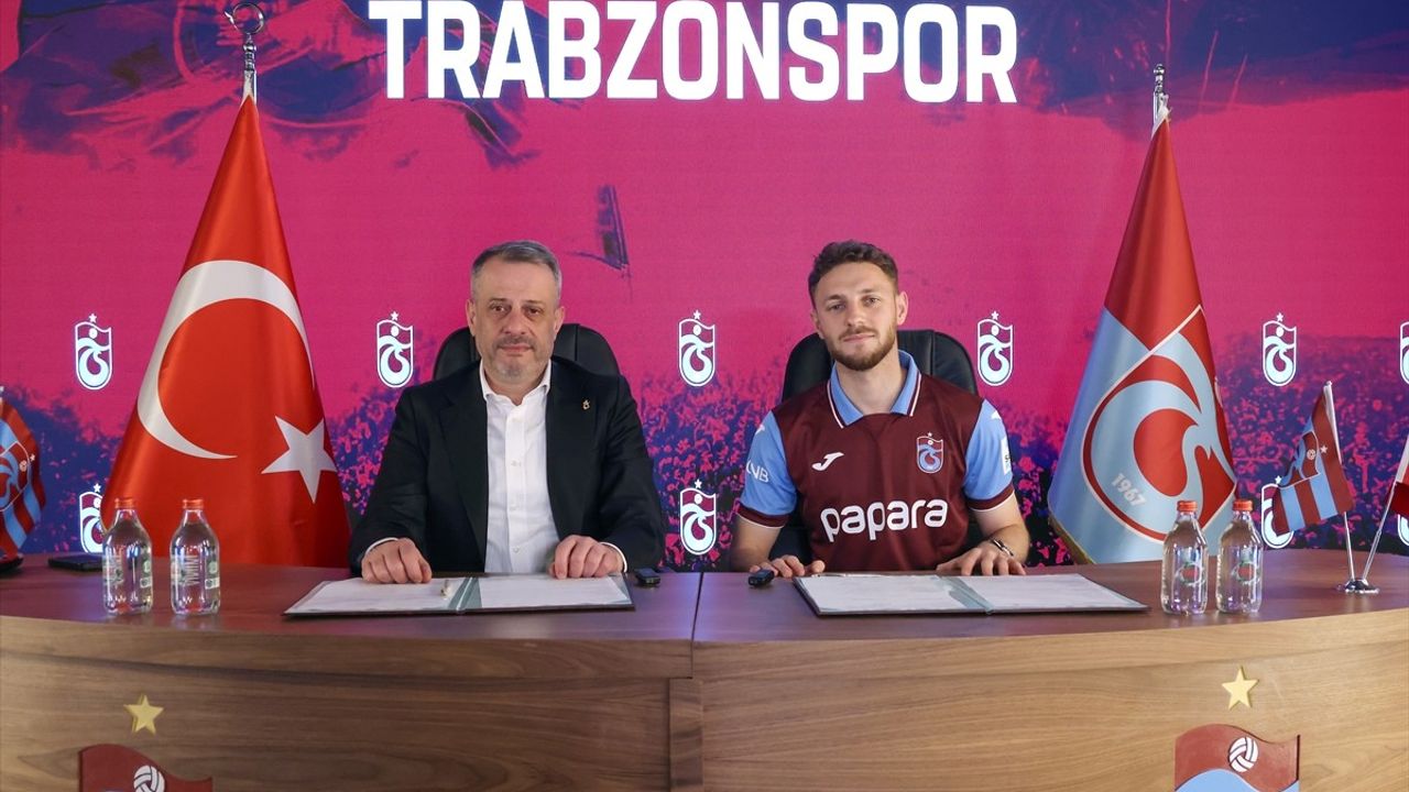 Trabzonspor, Mustafa Eskihellaç İle Sözleşme İmzaladı