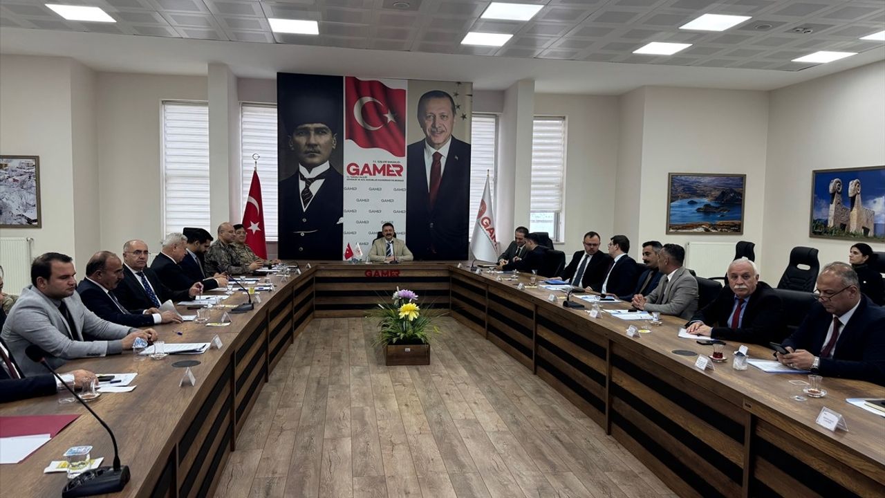 Tunceli'de Hayvanları Koruma Kurulu Toplantısı Yapıldı