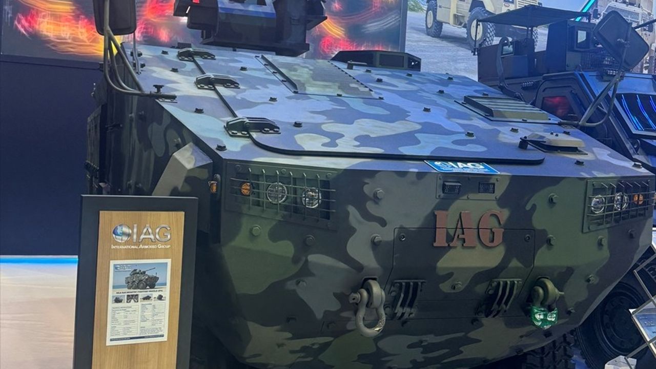 Türk Savunma Sanayisi ANACONDA'yı Donatıyor: IDEX 2025 Fuarı'nda Yenilikler Sergilendi