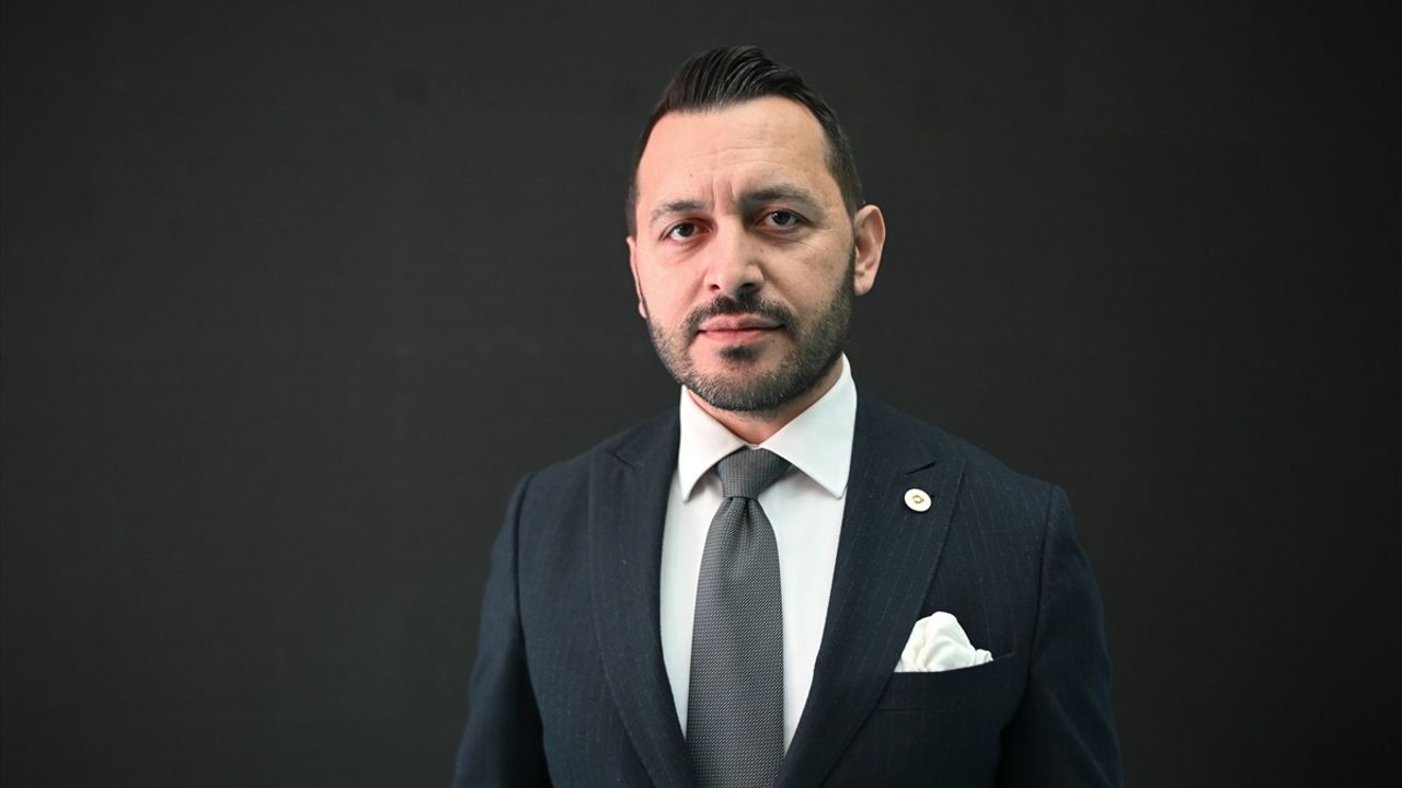 Ücretsiz Yapay Zeka Eğitimi: 300 Binden Fazla Öğretmen ve Öğrenci Hedefte