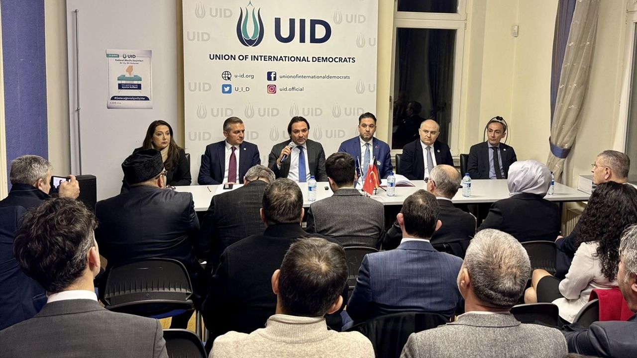 UID Genel Başkanı Aslan'dan Türk Vatandaşlarına Seçim Çağrısı