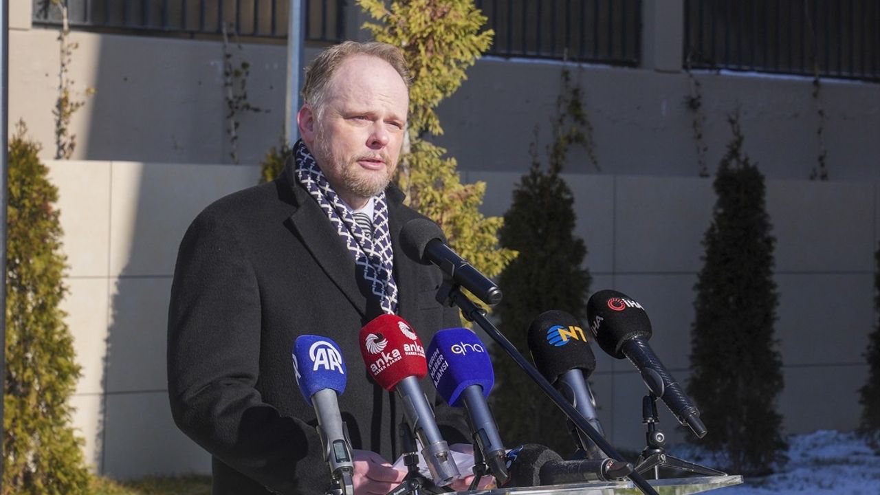 Ukrayna'nın Savaşında Üçüncü Yıl Anma Töreni Ankara'da Gerçekleşti