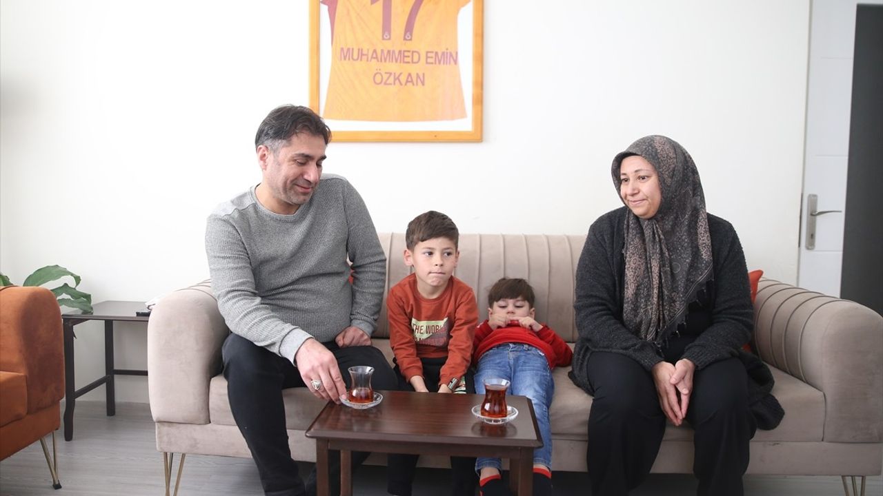 Zaniolo'nun Anlamlı Hareketi: Deprem Şehidi Muhammed Emin için 17 Numara