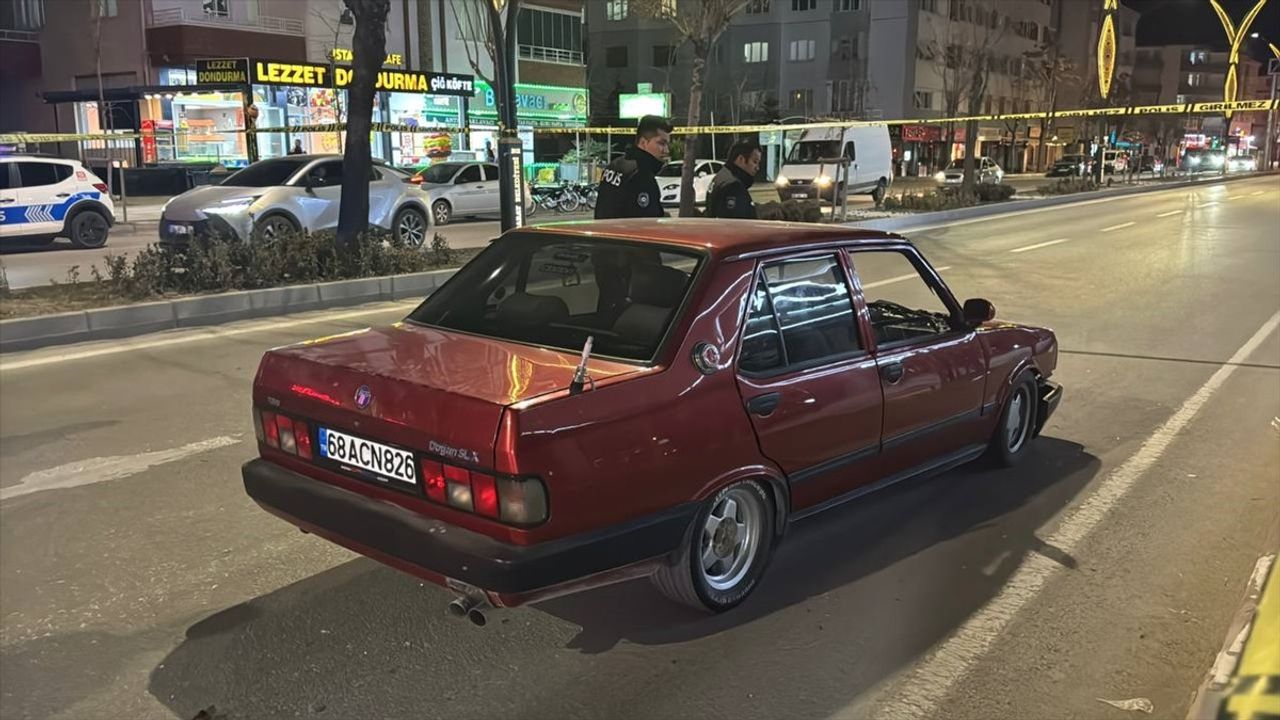 Aksaray'da Otomobilin Çarptığı Yaya Ağır Yaralandı