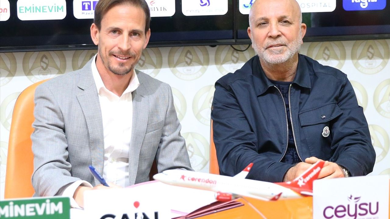 Alanyaspor'da Joao Pereira Dönemi Başlıyor