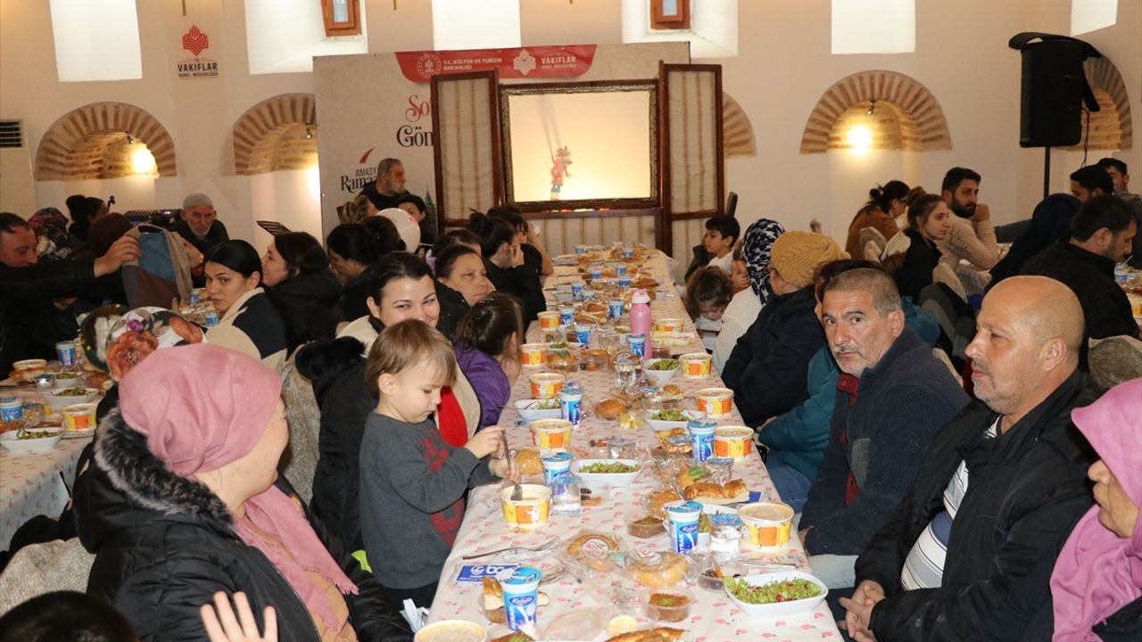 Amasya'da 540 Yıllık İmarethanede Günlük İftar Programı