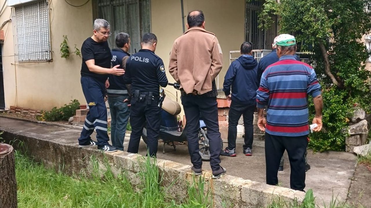 Antalya'da Baba Evine Yangın: Oğul Gözaltına Alındı