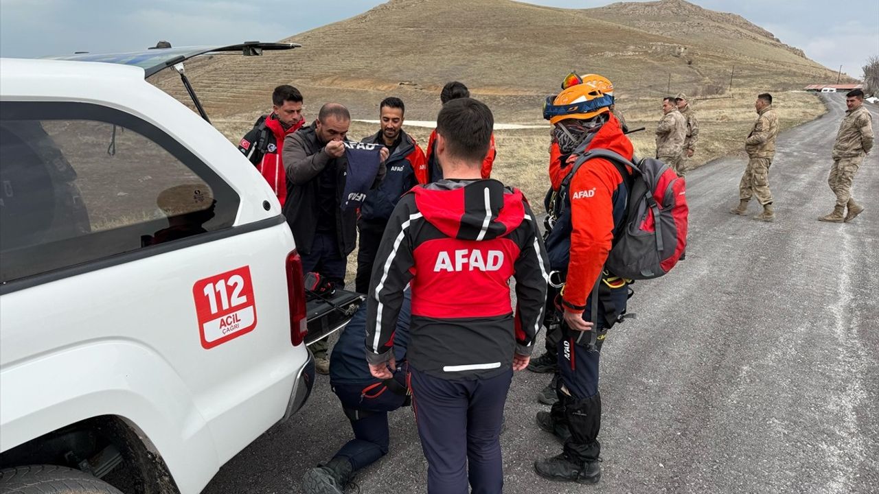 Artos Dağı'nda Mahsur Kalan Dağcılar İçin Kurtarma Operasyonu Başlatıldı