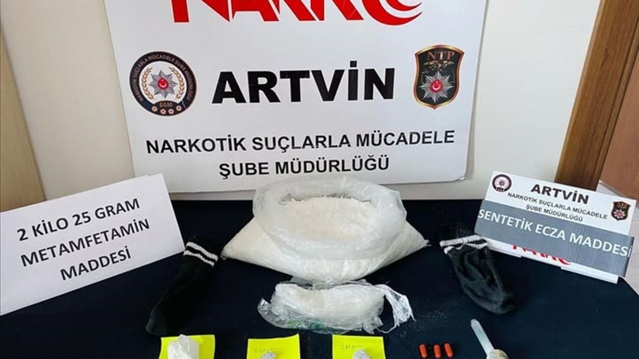 Artvin'de Uyuşturucu Operasyonunda 4 Şüpheli Tutuklandı