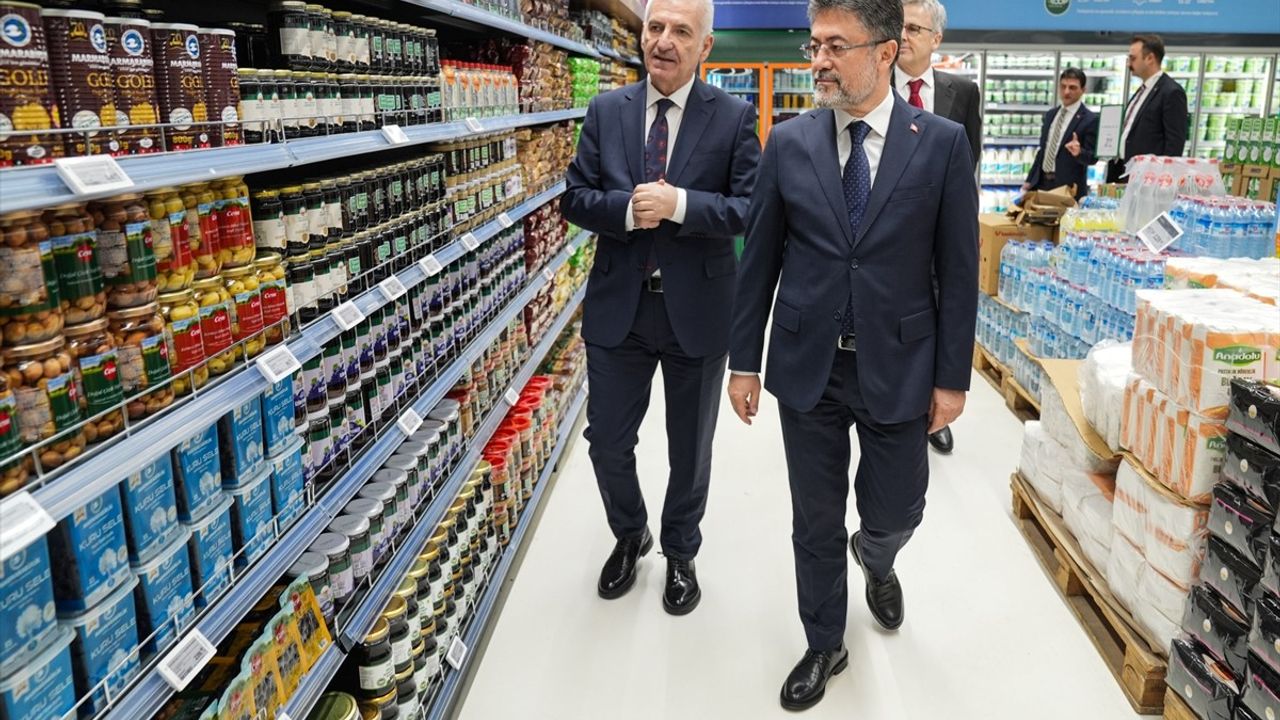 Ata Tohumları Tarım Kredi Kooperatifi Marketlerinde Satışa Sunuldu