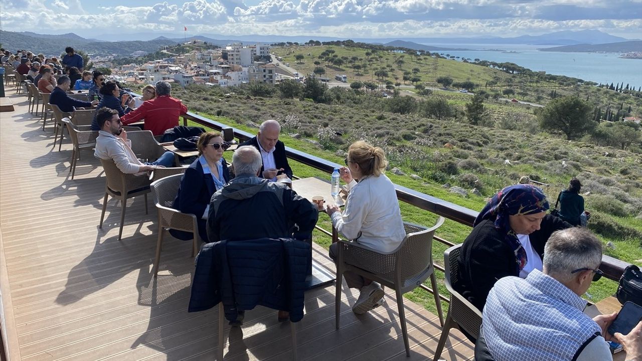 Ayvalık'ta Ramazan Bayramı Yoğunluğu Artıyor