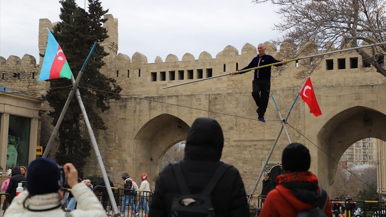Azerbaycan'da Coşkuyla Nevruz Kutlamaları
