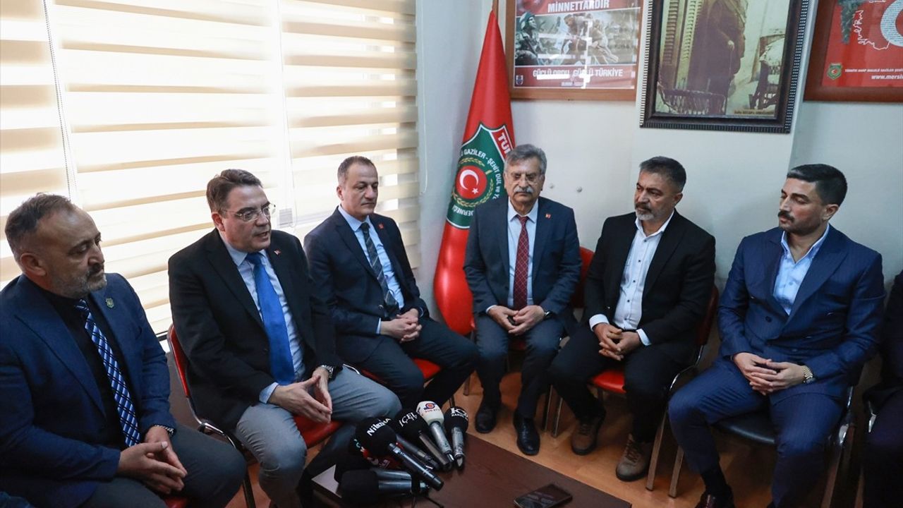 Bağcıoğlu Mersin'de Şehit Aileleri ve Gazilerle Buluştu