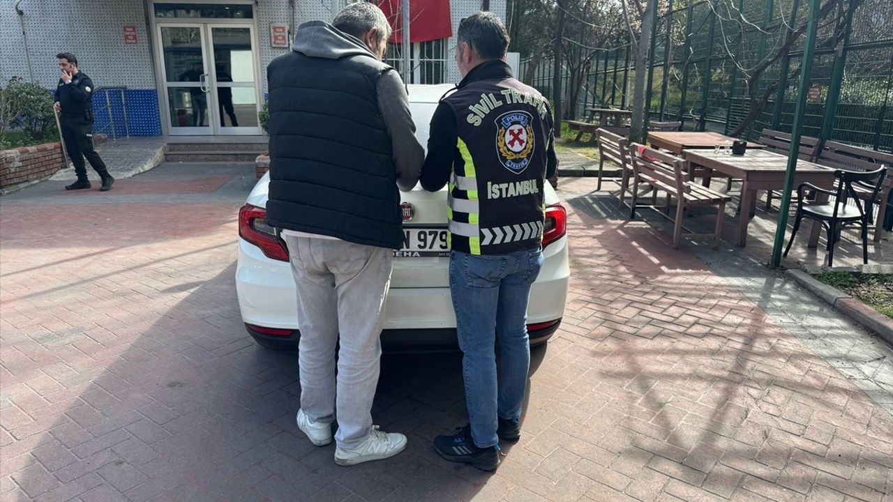 Bahçelievler'de Tehditçi Sürücü Yakalandı: Para Cezasıyla Yüzleşti